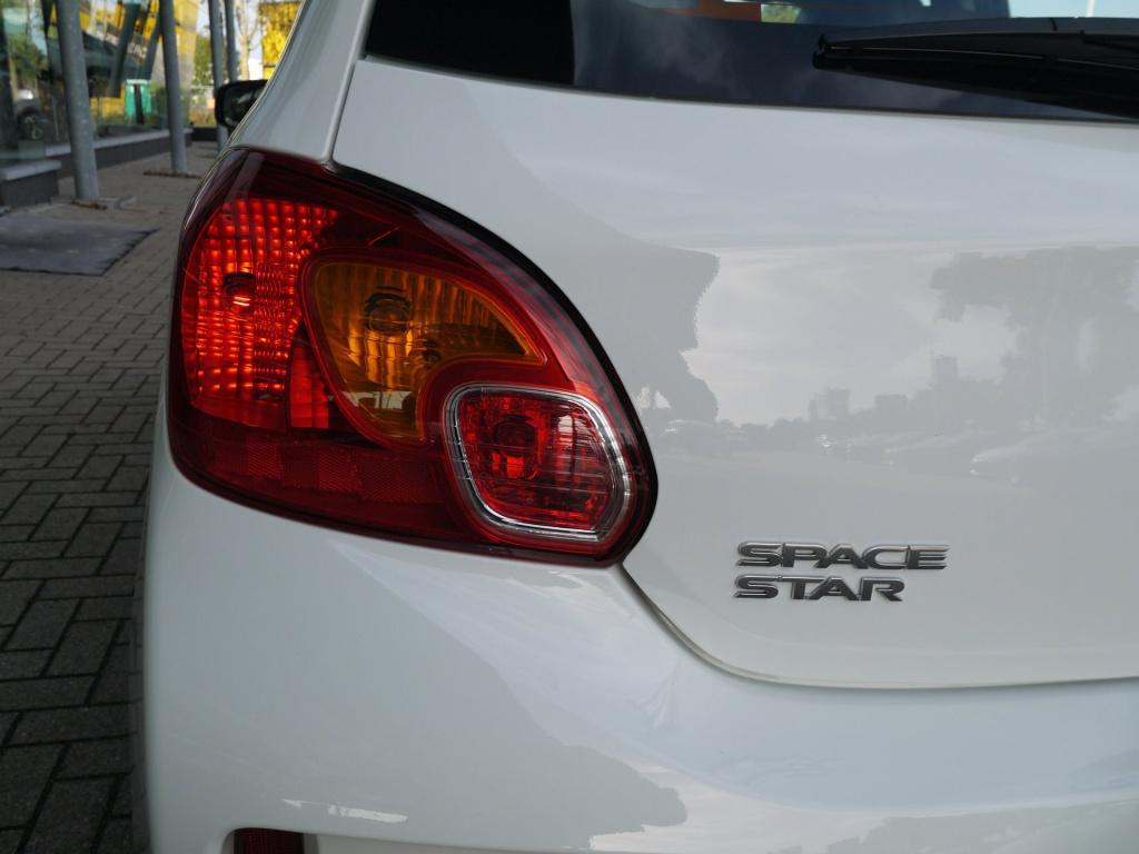 Mitsubishi Space Star 1.2 connect+|rijklaar