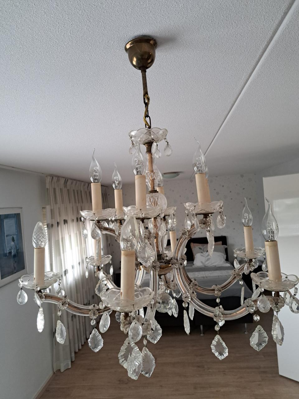 Glazen kroonluchter met 12 lampjes uit de jaren vijftig
