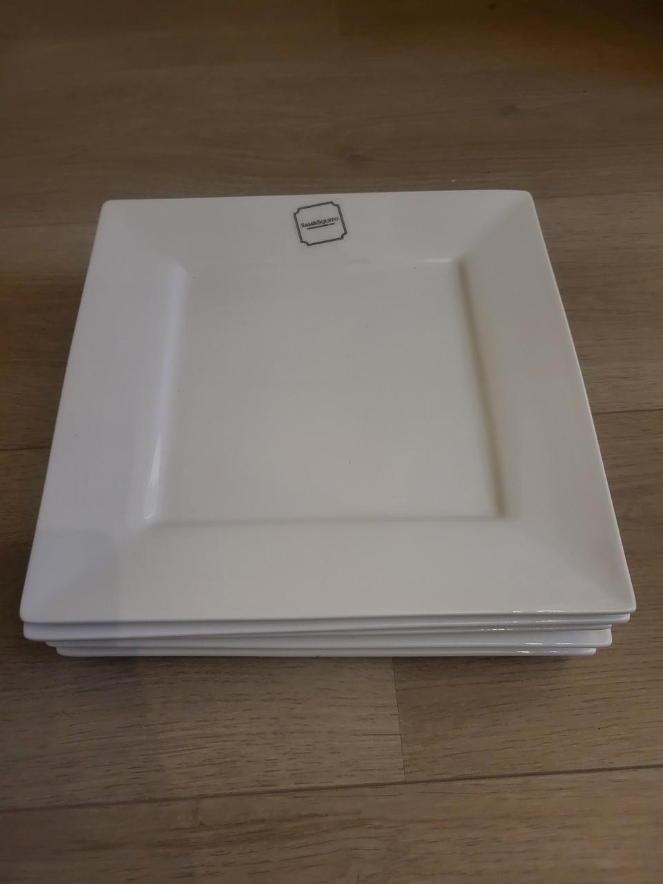 Witte vierkante borden