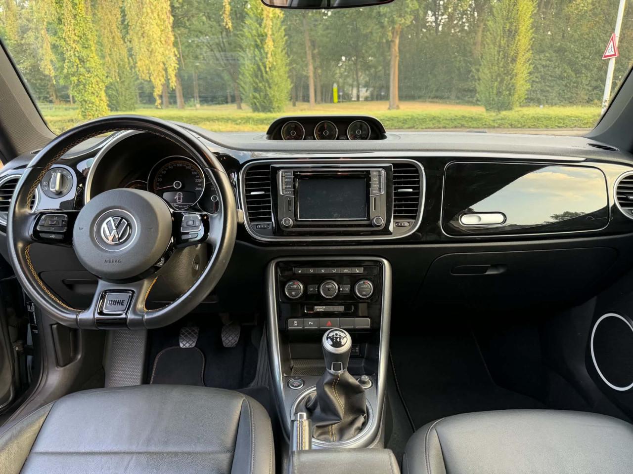 Volkswagen Beetle Dune  1.2 TSI  Leer | Navi | LMV | Airco | Camera