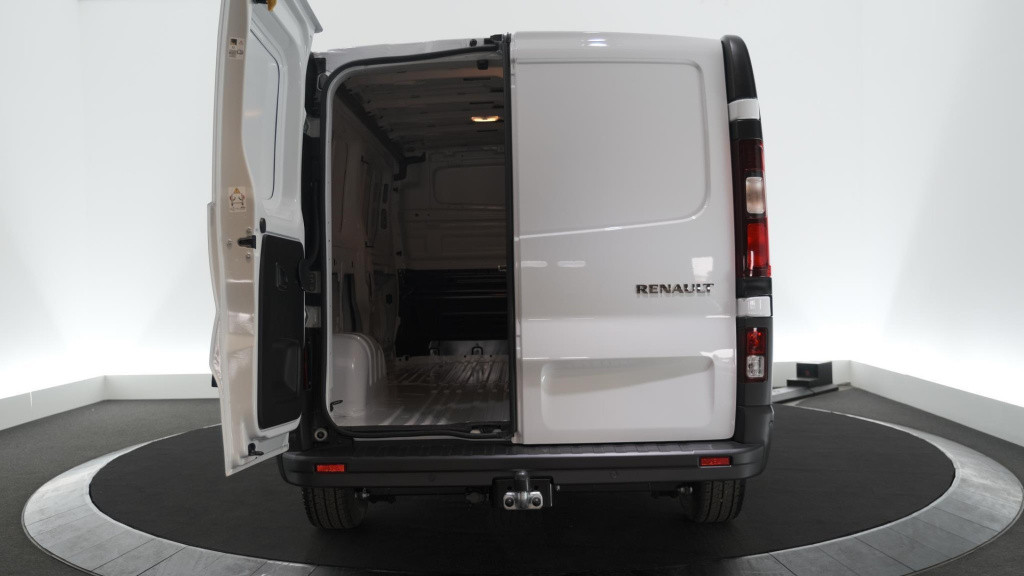 Renault Trafic 2.0 blue dci 150 t30 l2h1 start | trekhaak | camera | airco 