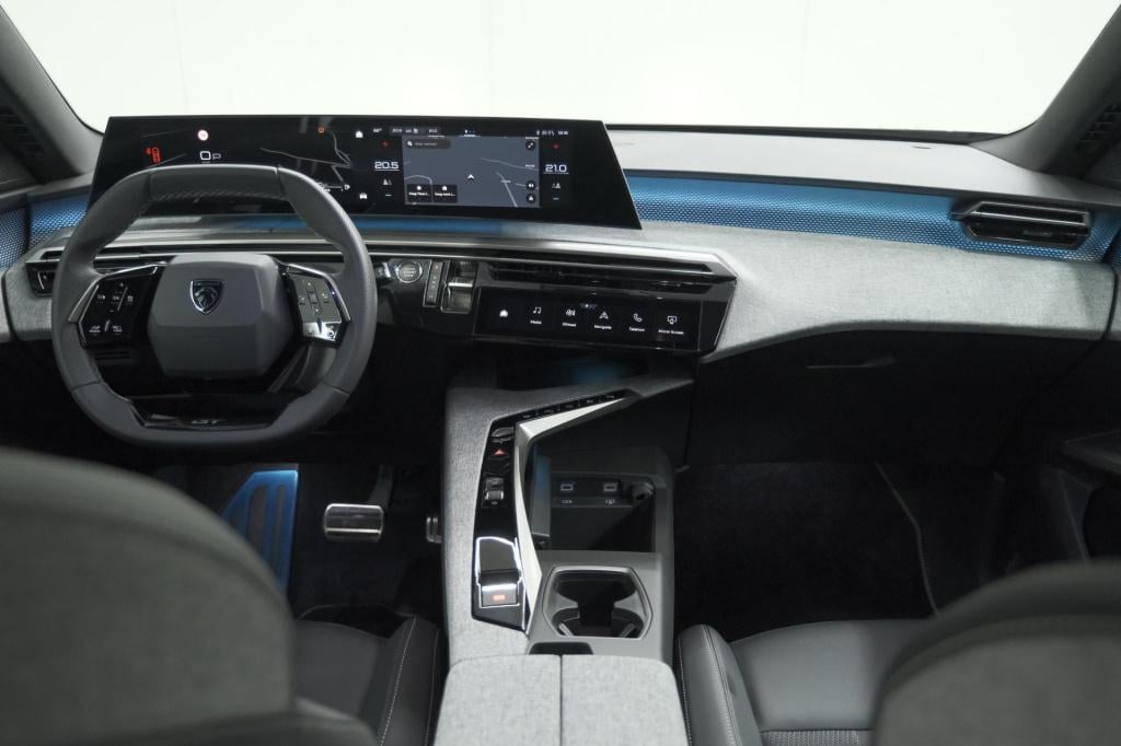 Peugeot 3008 1.2 hybrid 145 gt | elektrische kofferklep | camera | adaptiev