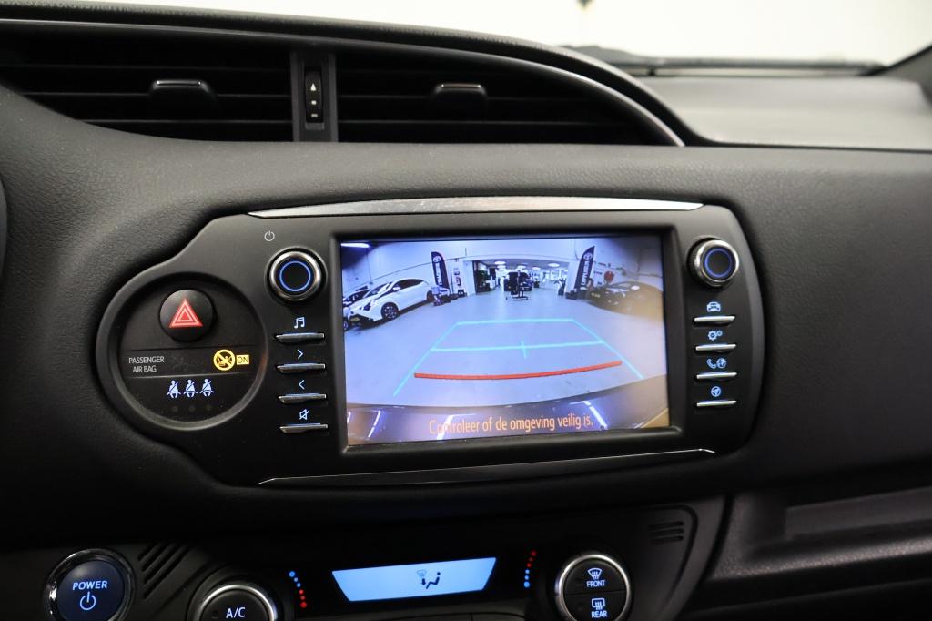 Toyota Yaris 1.5 hybrid executive