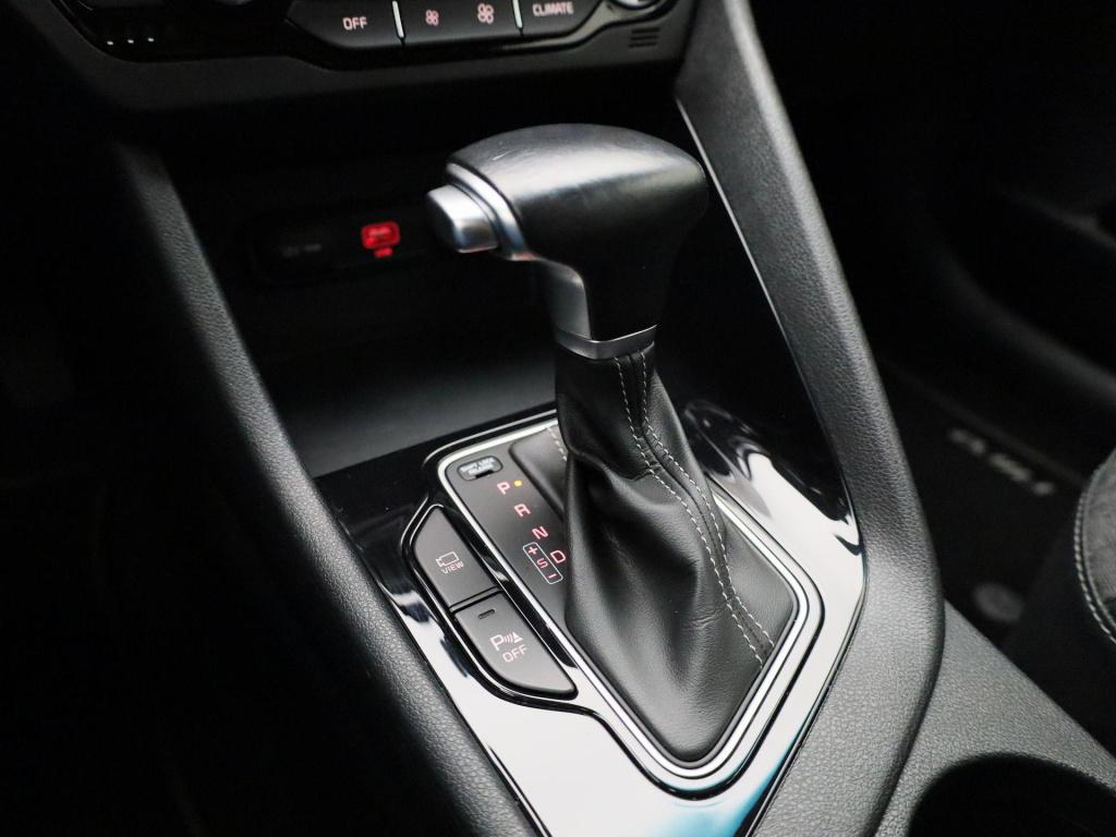 Kia Niro 1.6 gdi hybrid dynamicline | automaat | parkeer sensoren | apple c