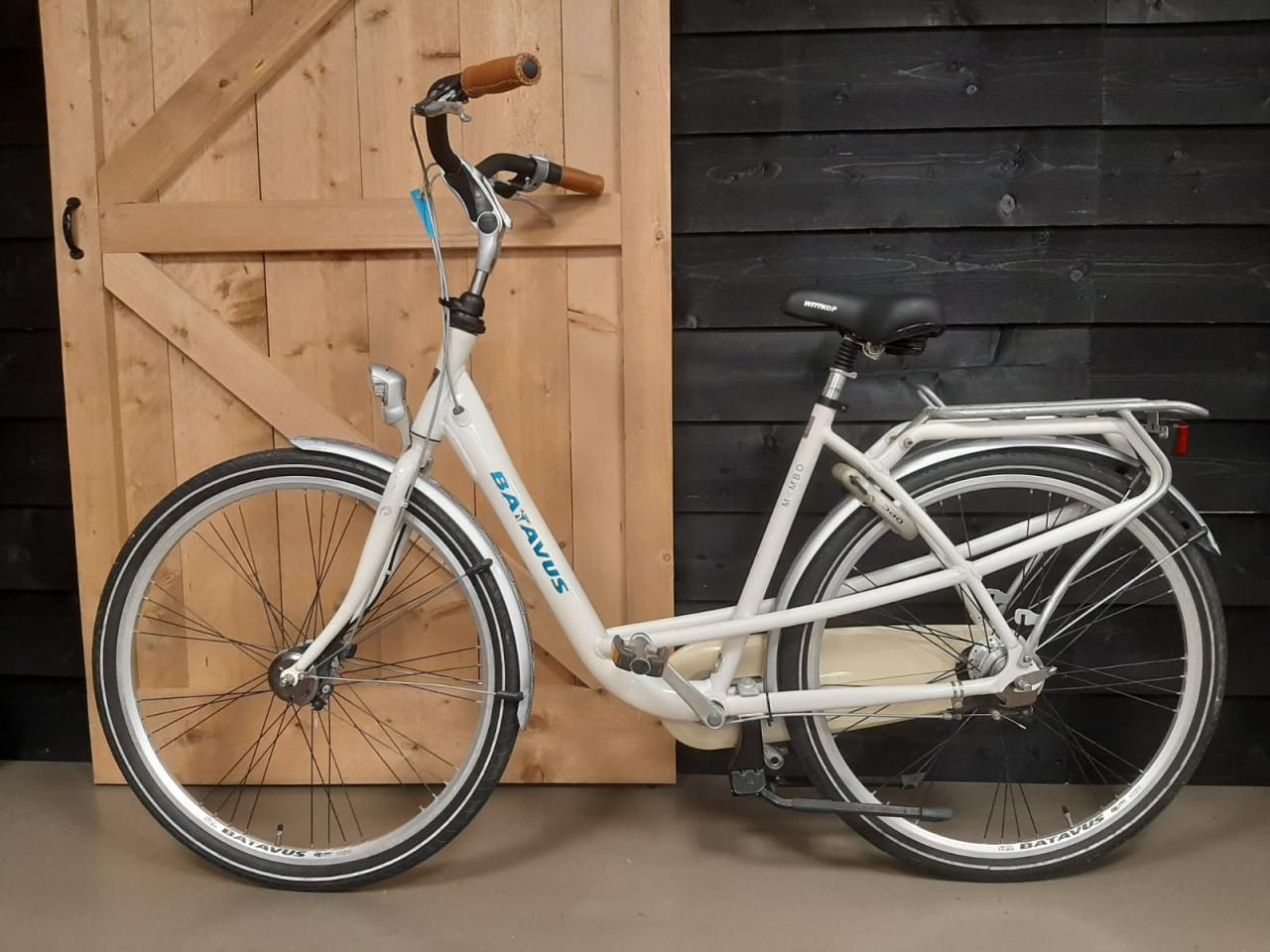 Oerdegelijke Batavus Mambo met 7 versnellingen, ideaal als moederfiets!