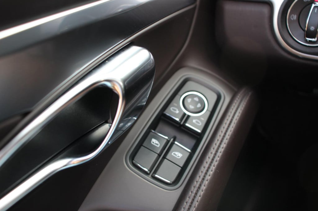 Porsche Boxster 2.7 pdk - sport chrono - sportuitlaat - cruise - pasm - lee