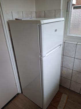 Koelkast met vriezer