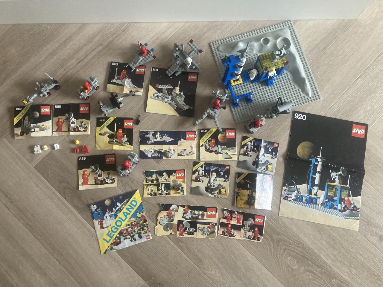 Lego classic space 8 sets