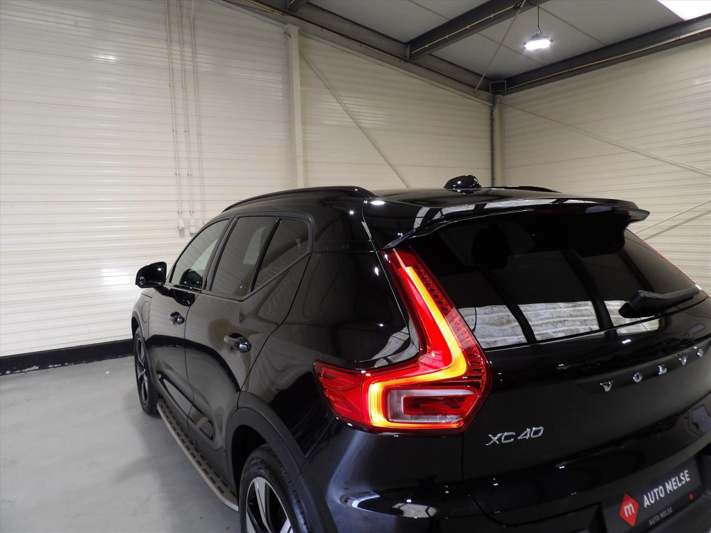 Volvo XC40 t4 twin engine 211pk geartronic r-design