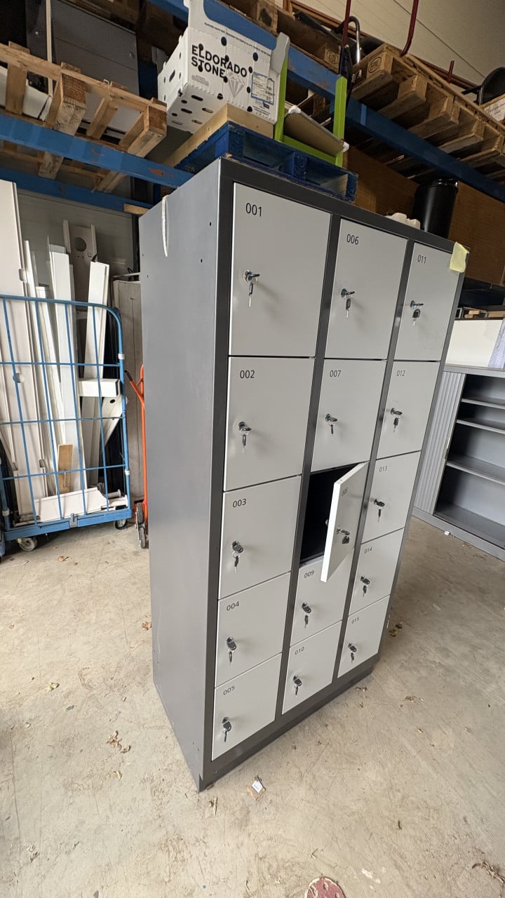 Lockerkast kluisjes