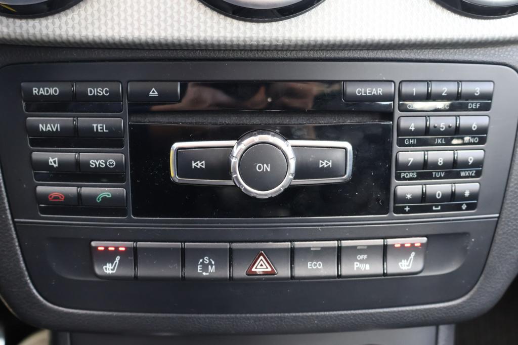 Mercedes-Benz B-Klasse 200 sport pakket | becker map pilot | half leder | c