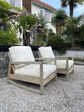 Twee IKEA LILLBERG Schommelstoelen