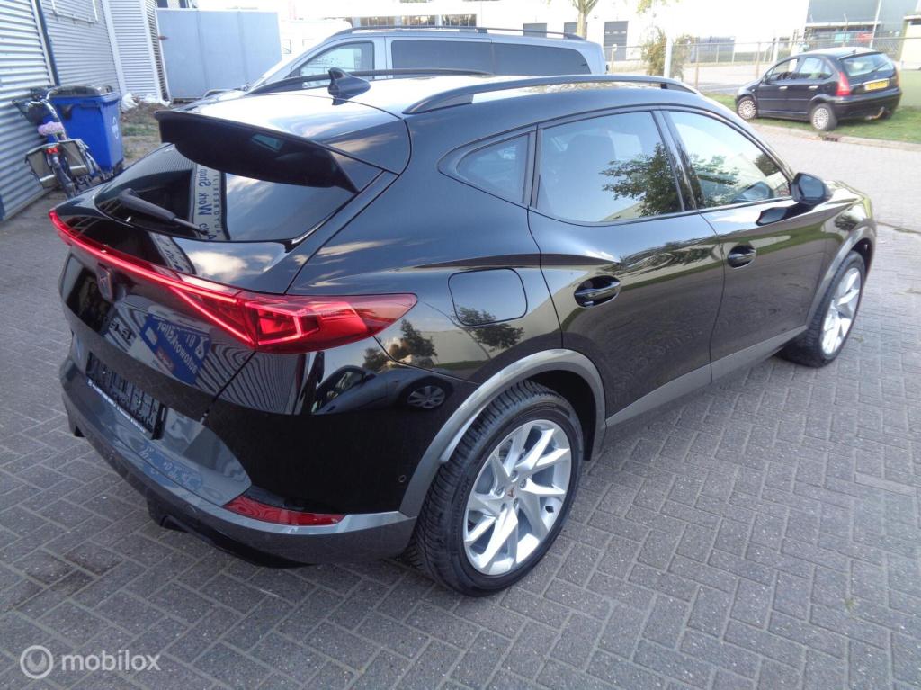 Cupra Formentor 1.5 tsi business sport ed/airco/groot navi/cruise/dcc/full 