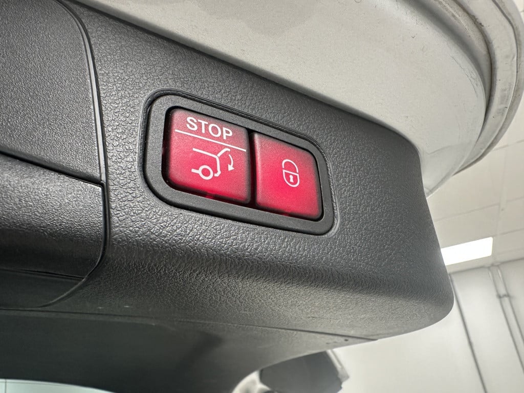 Mercedes-Benz B-Klasse 180 amg premium plus | verw. stuur | memory stoelen 