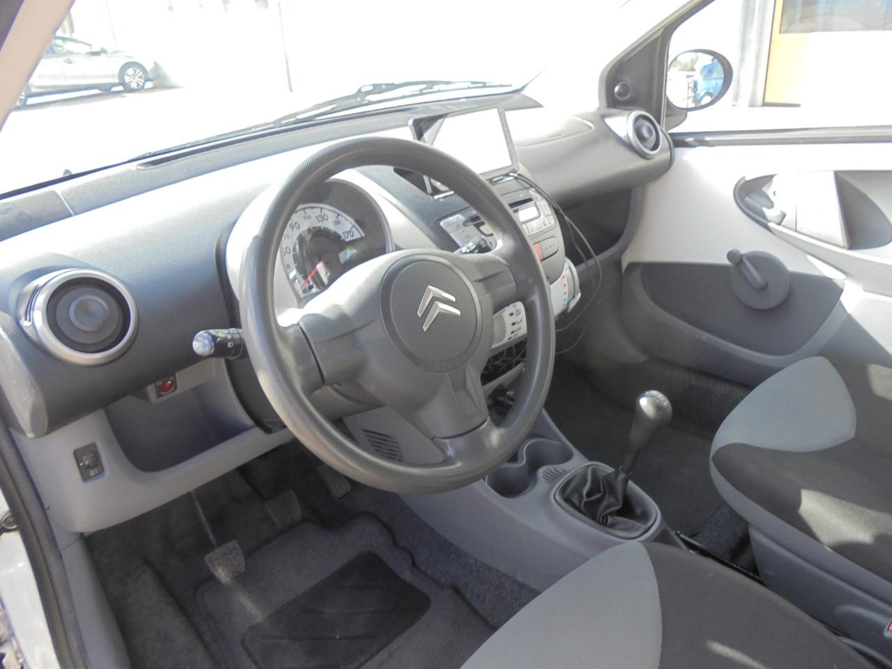 Te koop aangeboden: Zeer nette en zuinige Citroën C1 1.0-12V Seduction