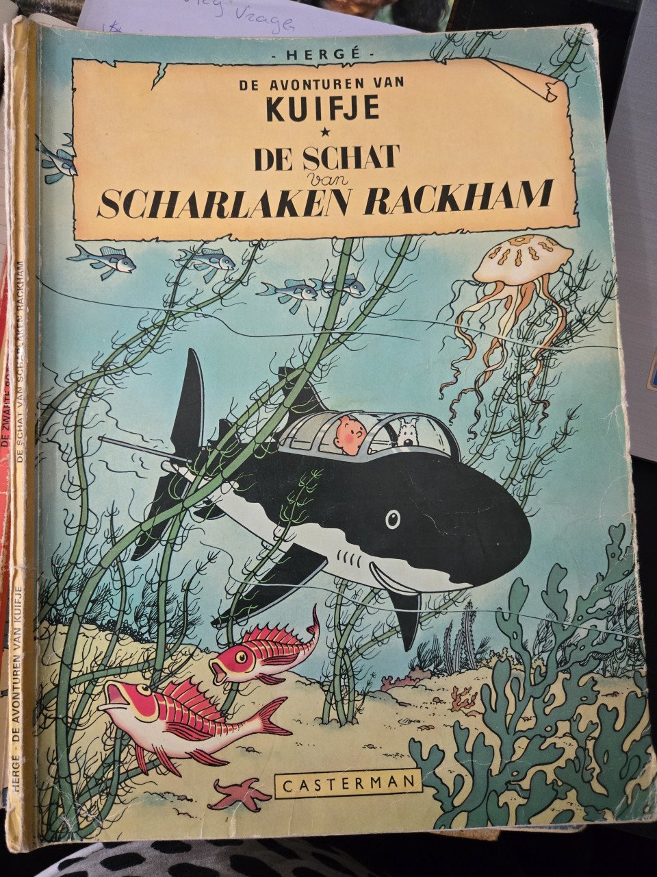 11 Stuks Kuifje stripalbums. In gelezen staat
