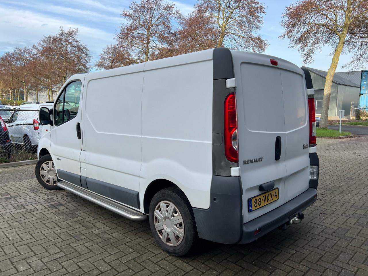 Renault Trafic 2.0dCi T27 L1H1 ZEER NETTE BUS