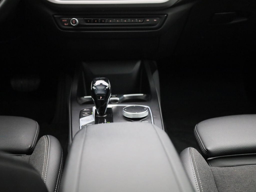 BMW 2-serie gran coupé 218i executive | automaat | apple carplay / android 