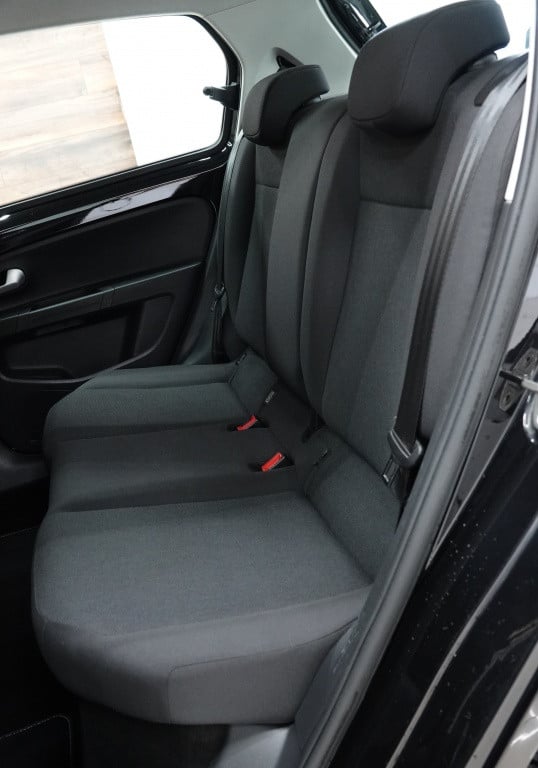 Volkswagen UP! 1.0 bmt move up! | cruise | bluetooth | airco |