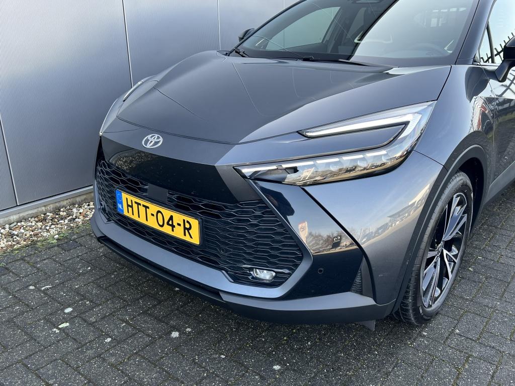 Toyota C-hr 2.0 phev 220 exec