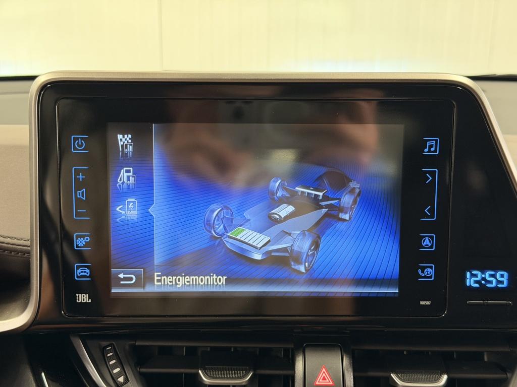 Toyota C-hr 1.8 hybrid executive