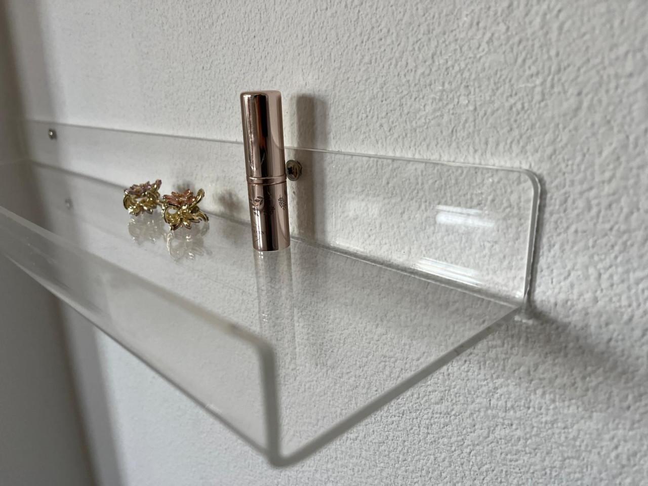 4 IKEA wandplankjes voor fotolijstjes etc