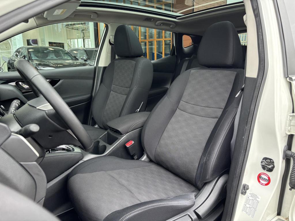 Nissan Qashqai 1.2 connect edition
