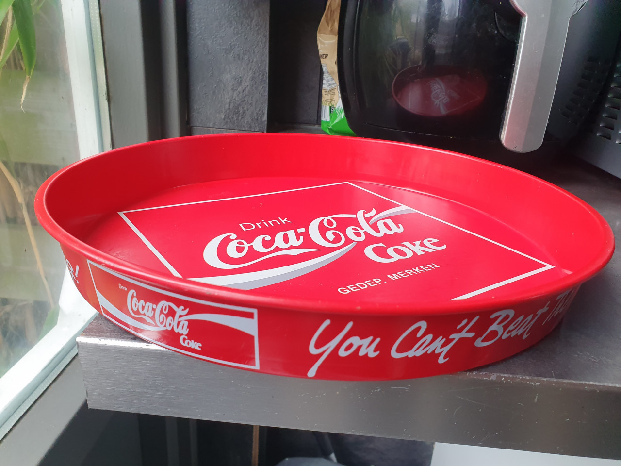 Mooi vintage jaren 70 coca cola dienblad van metaal te koop...