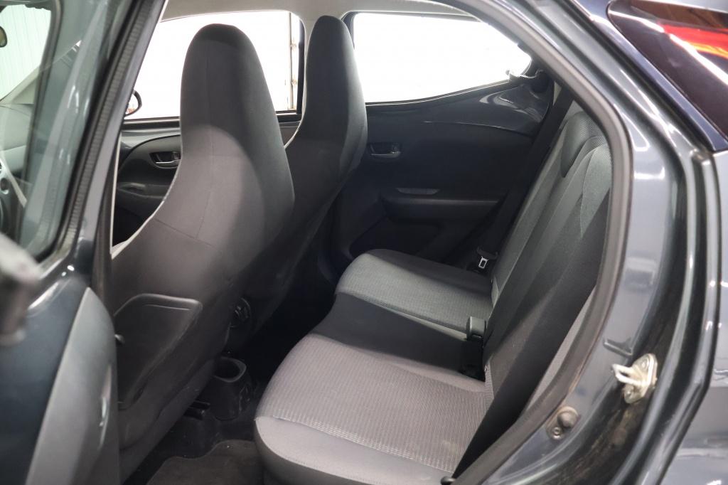 Toyota Aygo 1.0 vvt-i x-play