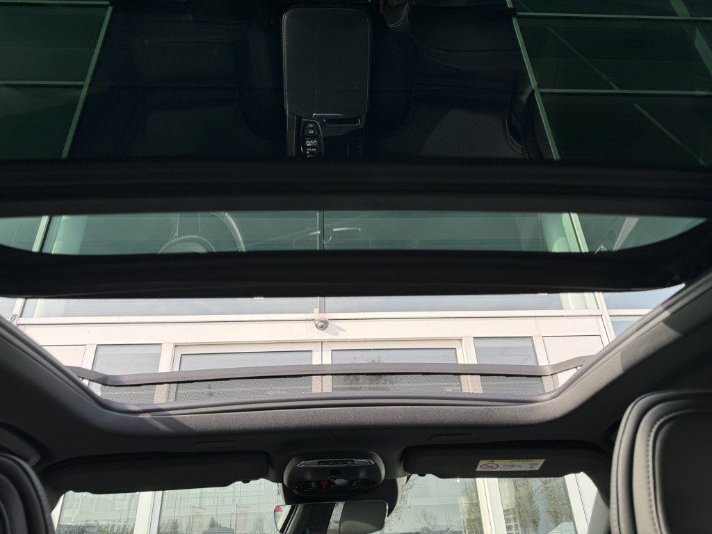 Volvo V90 t8 390pk awd recharge r-design| panodak| adap.cruise| 360camera|