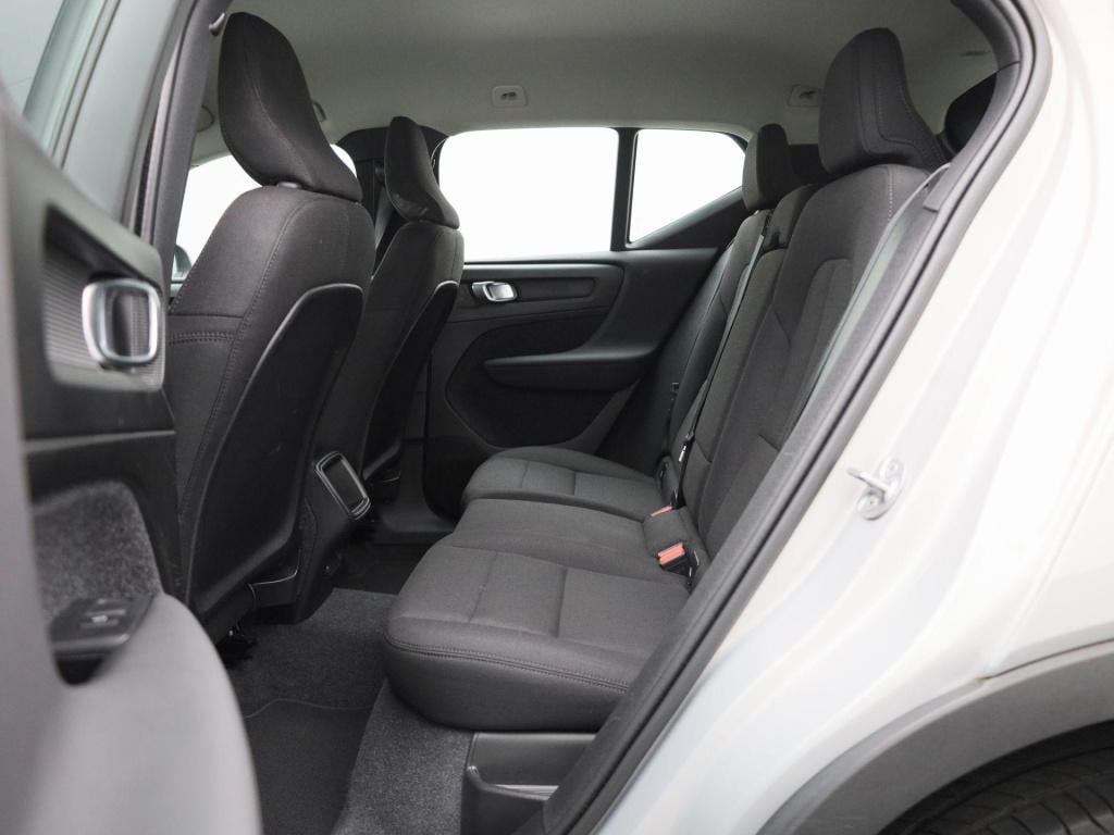 Volvo XC40 1.5 t2 essential | automaat | lmv | navigatie | virtual cockpit 