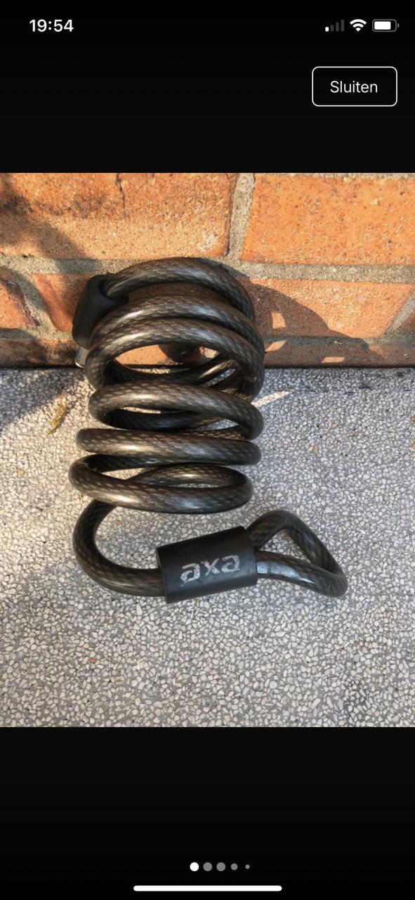AXA insteek kabel