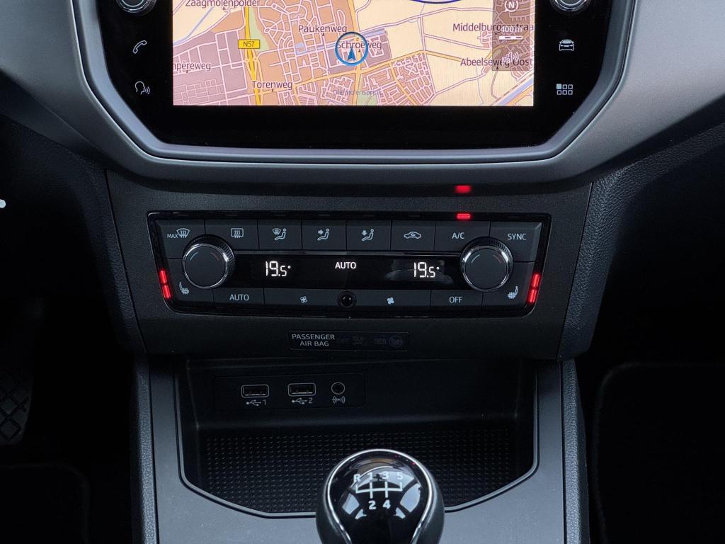 Seat Ibiza 1.0 tsi style business intense trekhaak, winter pack!