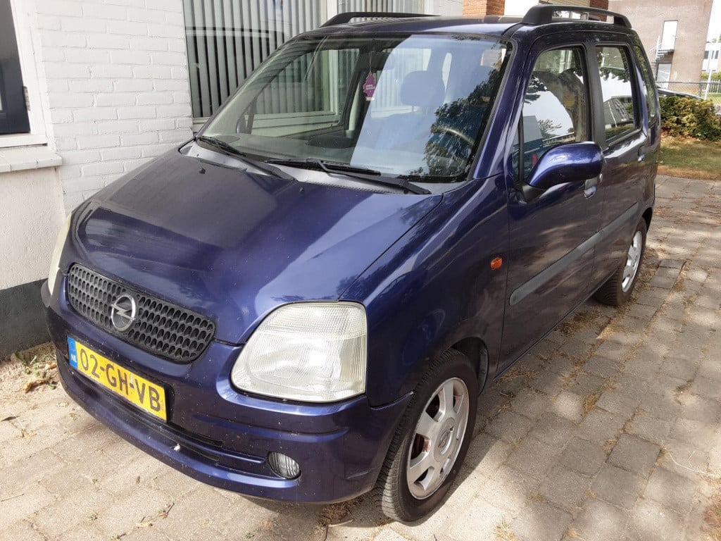 Opel Agila 1.2-16v elegance