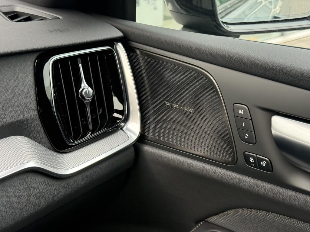 Volvo V60 t6 398pk recharge plus dark| adap.cruise| 360camera| trekaak