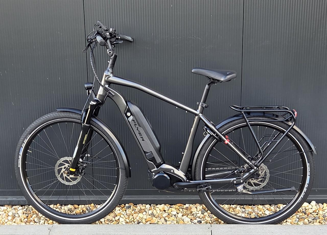 Nette Flyer Upstreet5 7.10 Cruiser met framemaat L 600Wh