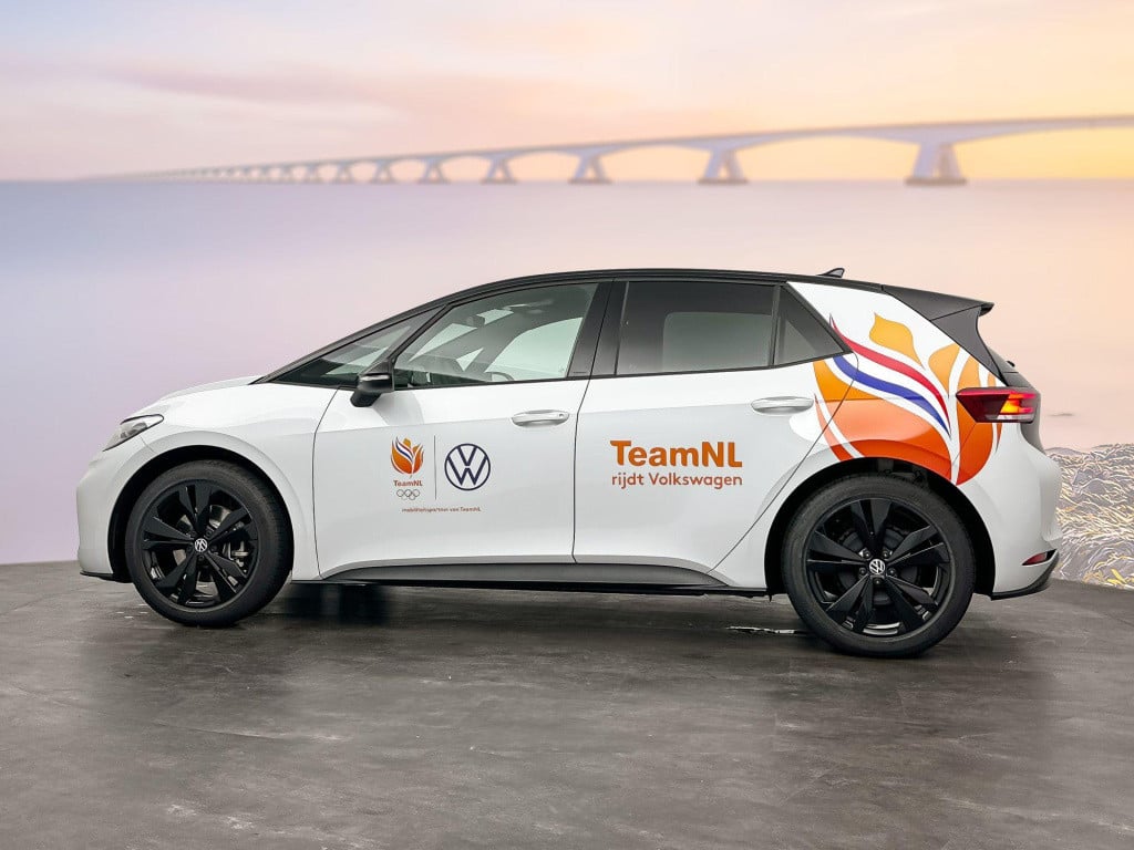 Volkswagen Id.3 black edition 52 kwh accu. 125 kw / 170 pk hatchba