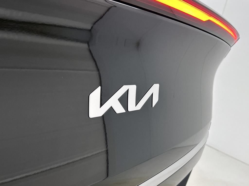 Kia Ev6 light edition 63 kwh | 10 jaar garantie | navigatie | applecarplay 