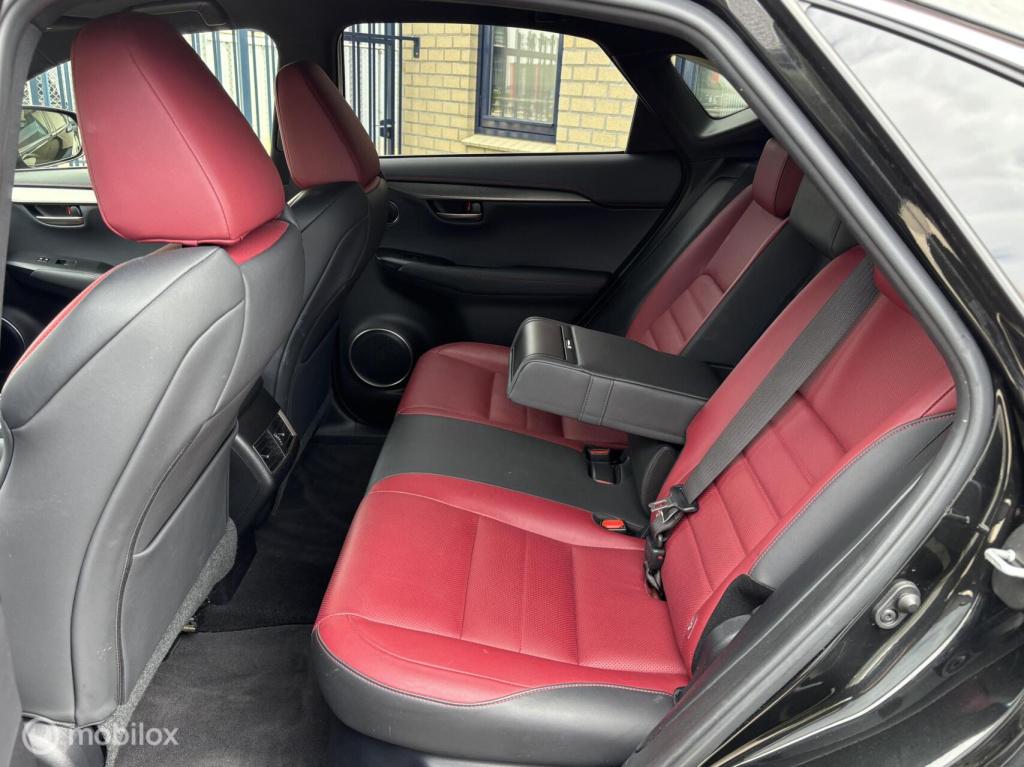 Lexus Nx 300h awd f sport line