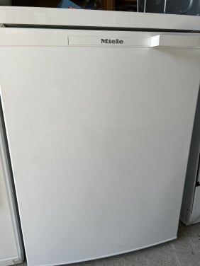 Miele tafelmodel Koelkast met vriesvak 85x60 cm Energieklasse A++