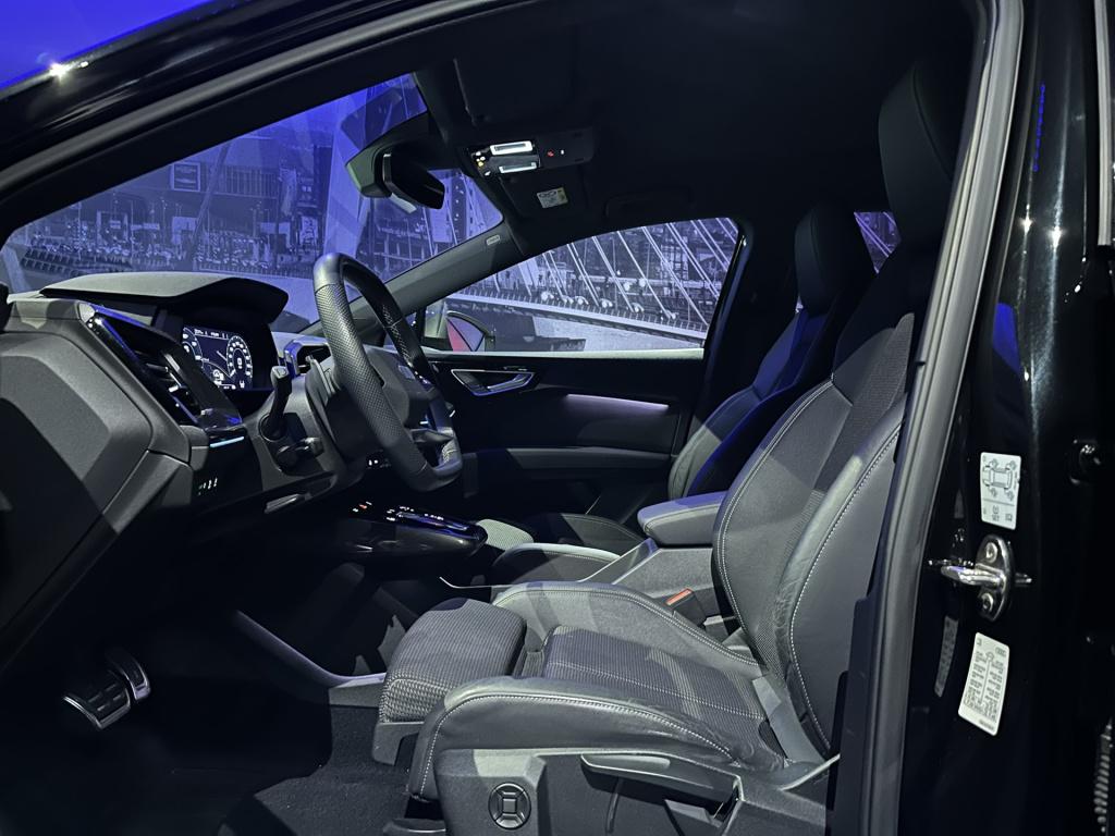 Audi Q4 E-tron 40 launch edition s-line competition 77 kwh soh 95%