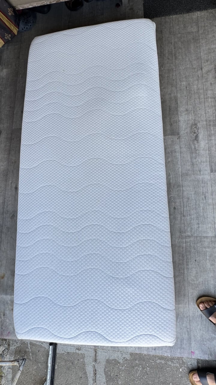 Matras 200x90