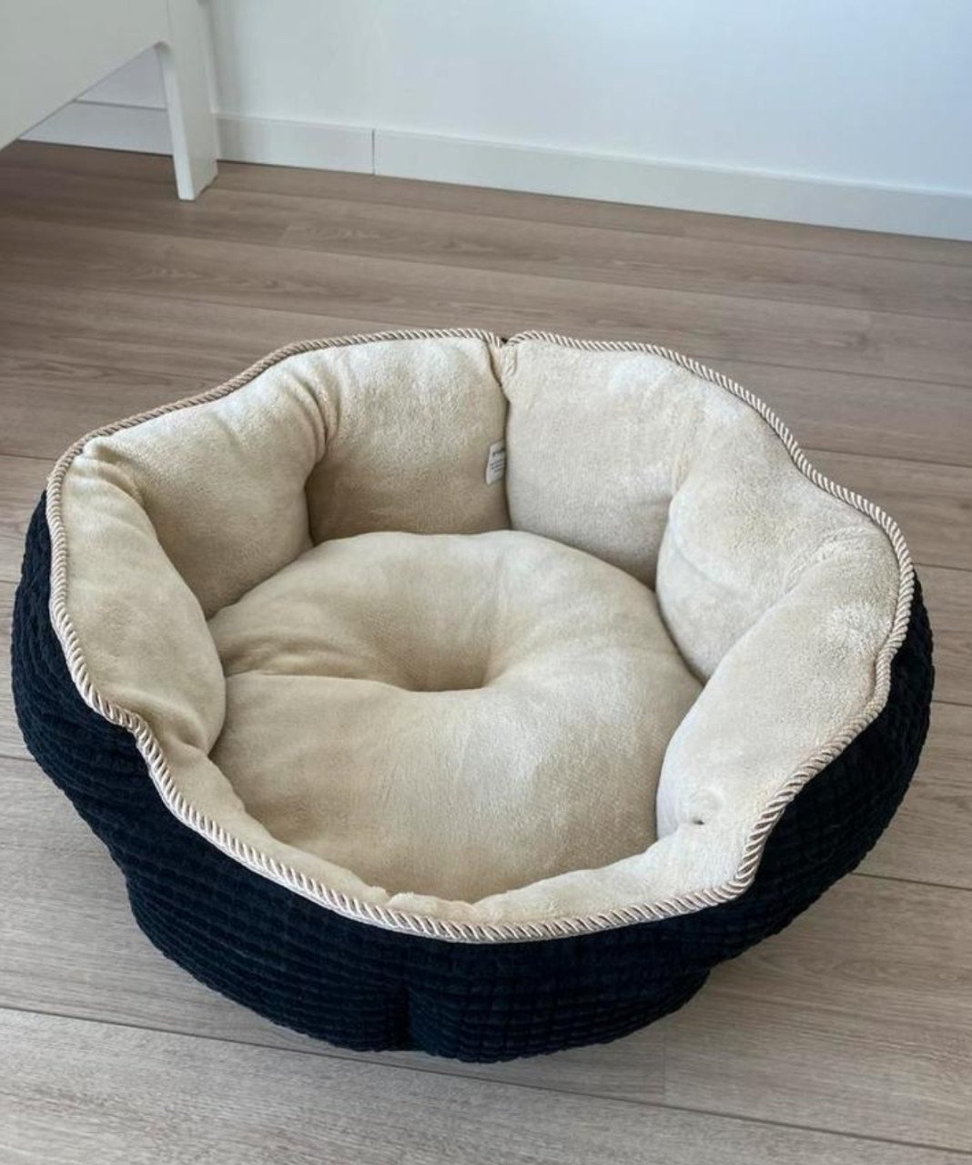 Mooie mand voor kat of kleine hond