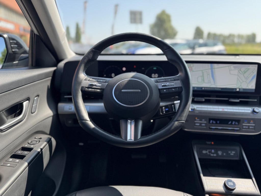 Hyundai Kona 1.6 gdi hev premium | two-tone lakkleur | stoelverwarming + -v