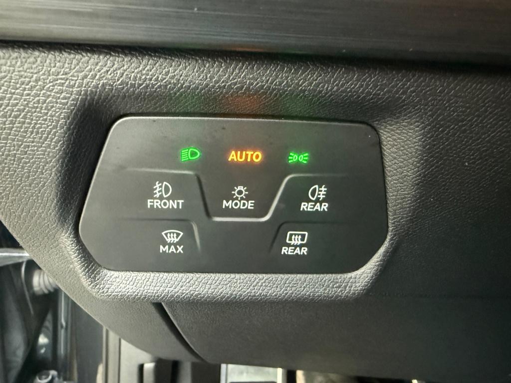 Cupra Leon Sportstourer 1.4 e-hybrid vz adrenaline