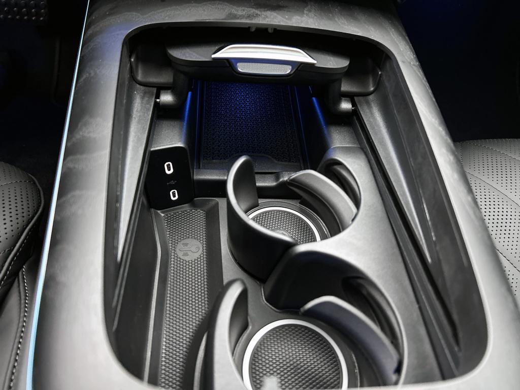 Mercedes-Benz E-Klasse 300 e sport edition | premium plus | trekhaak | nigh