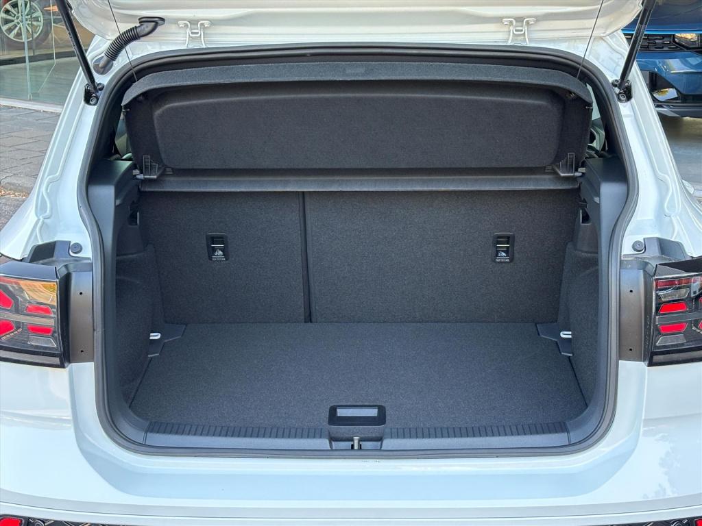 Volkswagen T-cross 1.0 tsi 116pk dsg-7 r-line|adapt cruise| carplay|navi|do