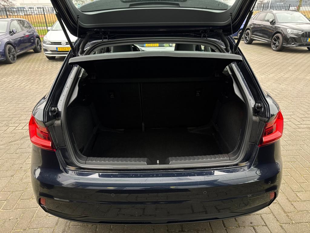 Audi A1 Sportback 35 tfsi 1.5 * 150pk! * navigatie * cruise control *stoelv