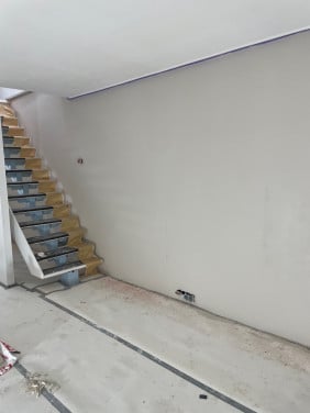 Stukadoors & Schillderwerk : 0687255401.