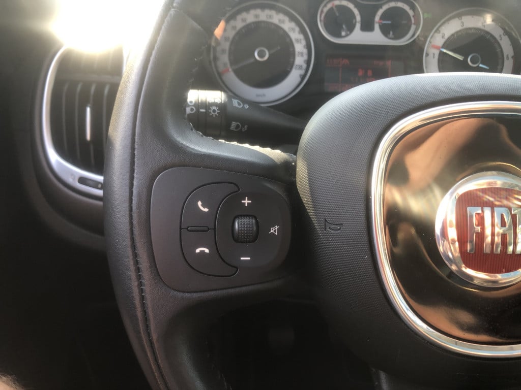 Fiat 500 L living 1.4 t-jet 120pk lounge panoramadak 5-drs